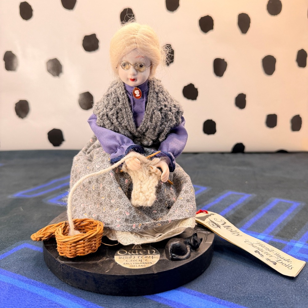 Owen Irish Turf Craft Character Doll Molly Handmade Ireland Purple Knitting